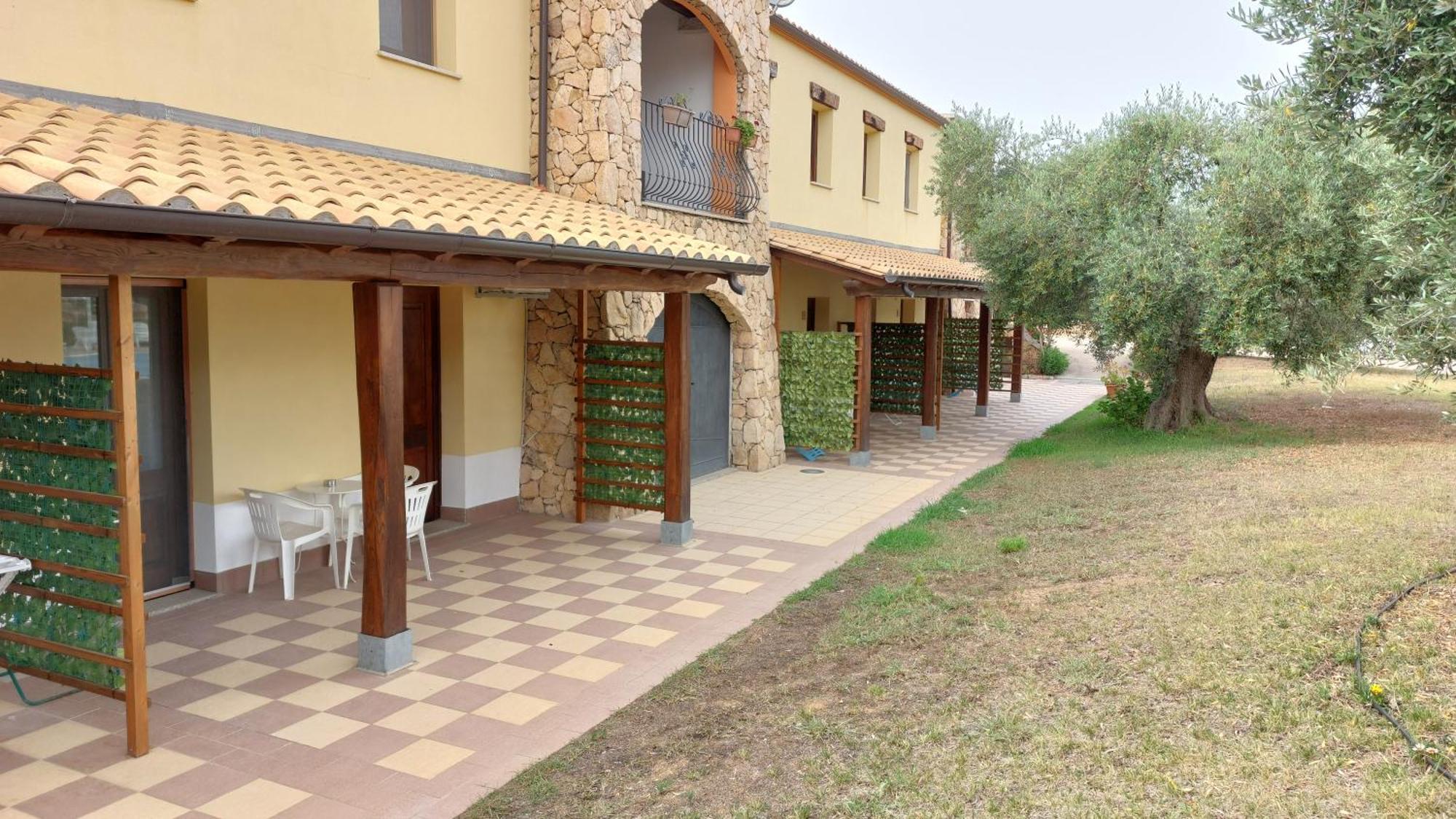 Hotel Cardedu Kültér fotó