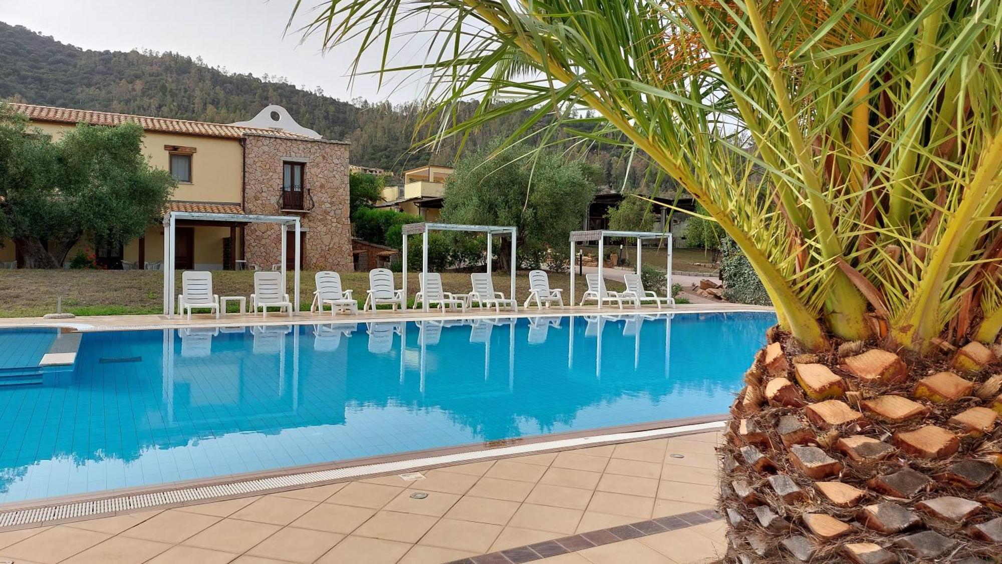 Hotel Cardedu Kültér fotó